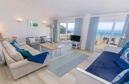 Apt 16, Seaviews, Slps 5 Indoor Heated Pool - Photo 6