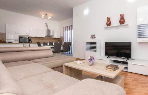 Cozy Home In Pakostane - Foto 4