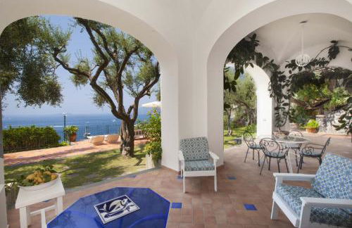 Amore Rentals - Villa Lo Scoglio - Foto 82