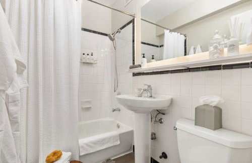 The Morgan - 2BR King Suite with Free Parking, Gym & Lounge - Foto 15