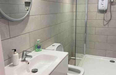 Studio Apartment - Photo 7