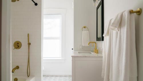 Very Cozy, 2 Bedroom Farmhouse Apartment 2nd FL - Foto 5