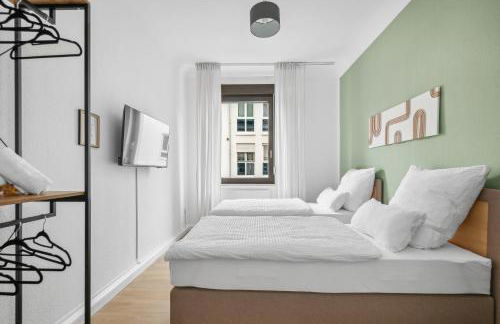 FABYLOUS Homes City Apartment I Gruppen I Waschtrockner I Balkon I belebte Lage - Foto 10