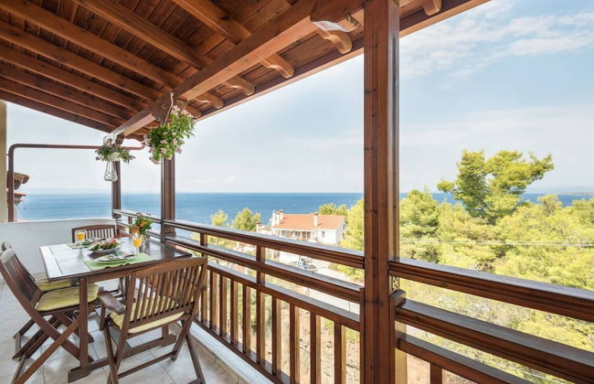 Beautiful and Modern Apartment in Neos Marmaras - Photo 12