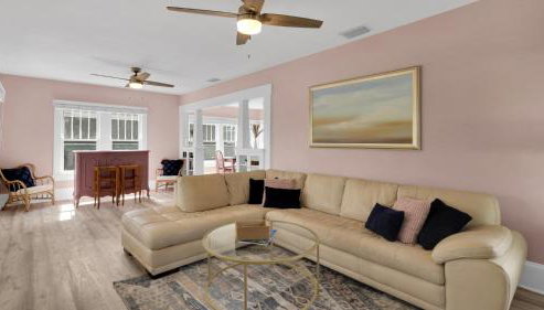 Beaches, Parks, Downtown, Trail, Breweries, Bikes, Gameroom - Foto 2