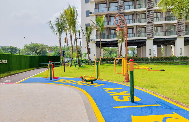 Well Appointed and Homey Studio at Sky House BSD Apartment - Foto 15