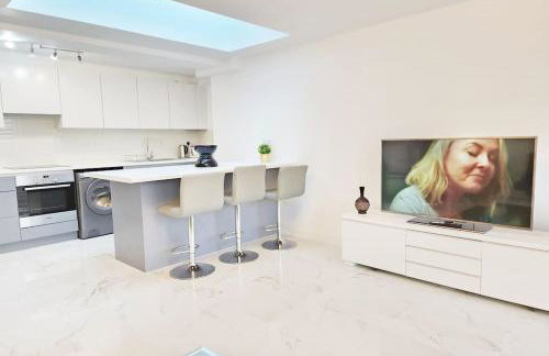 Paradigm House, Stunning 2-Bedroom Apartment 1, free Parking, Oxford - Foto 8