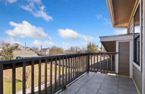 Bright Home in East ATX - 3BR - Cowboy Pool - Foto 30