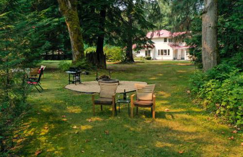 Riverside Bliss Cozy Beds, Fireplace and Gbit WiFi - Foto 21