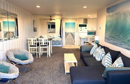 Beachside Retreat - Photo 4