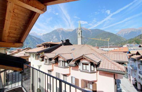 PINZOLO MOUNTAIN LODGE - Foto 28
