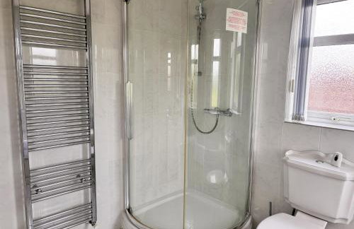 Spacious Home for Workers & Families - Quiet area - Foto 28