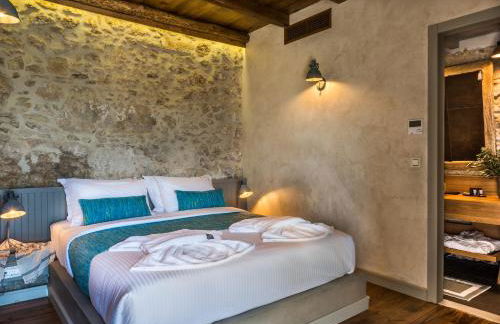 Listen to Nature in a Renovated Traditional Hilltop Villa Liodosifis with Heated Pool - Foto 11