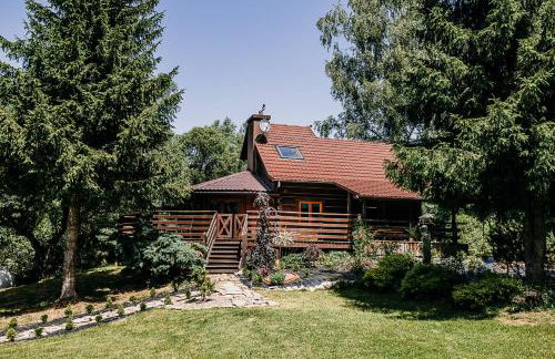 Myśliwska chata na skraju lasu - Foto 1