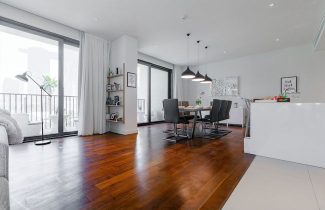 FAM Living - City Walk Mall - Photo 38