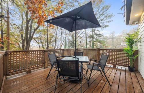 Lux Stay's Modern Loft Style Tiny Home in ATL - Foto 17