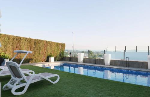 Villa de Lujo cerca del mar y piscina climatizada - Foto 1