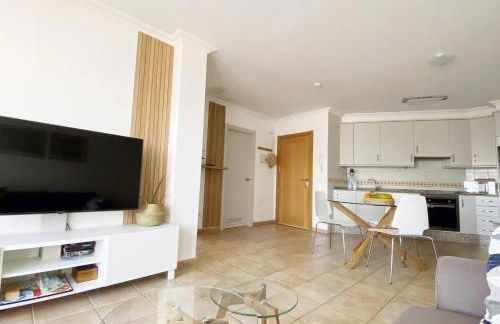 Ático de proa, en la mejor playa del Médano - Foto 34