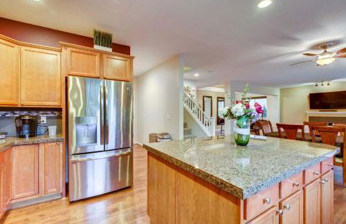 Spacious Kent Home Near SeaTac Airport with Patio - Foto 12