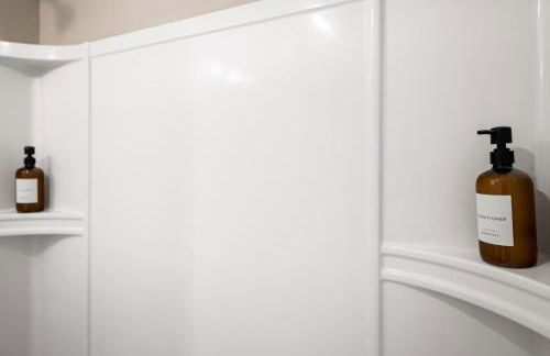 A Trendy Escape close to Downtown Peoria - Foto 23