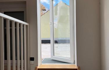 Schöne Altbauwohnung mit großer Dachterrasse für bis zu 8 Personen - Foto 25