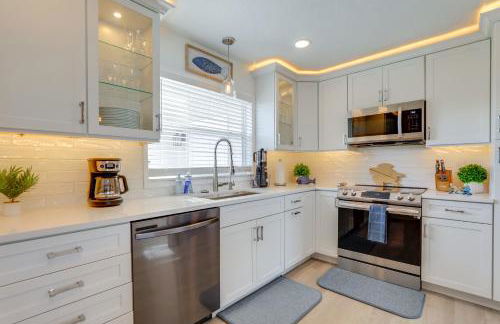 Canal-Front Haven Pool, Dock and Lanai in Palmetto - Foto 14