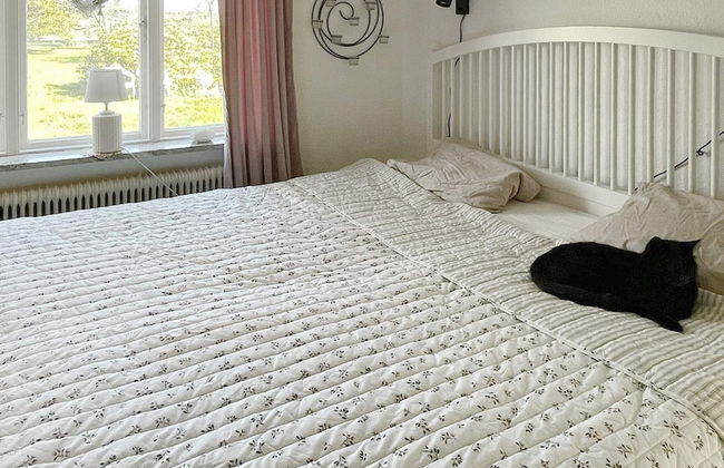 8 Person Holiday Home in Nyhamnslage - Foto 5