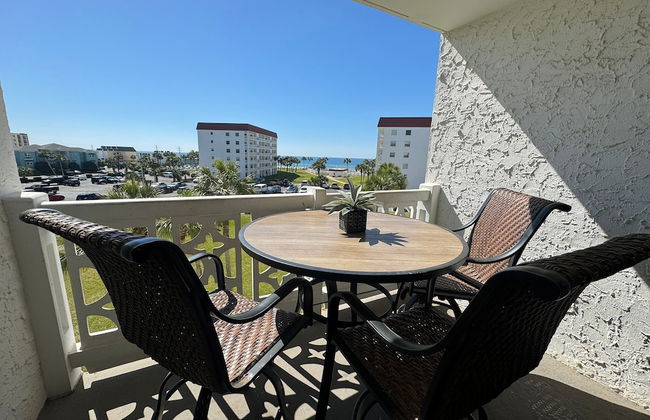 243 El Matador 2 Bedroom Condo by RedAwning - Photo 33