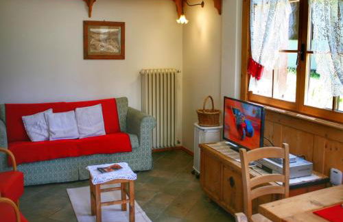 Typical Cottage in Bellamonte Italy With Bubble Bath - Foto 81