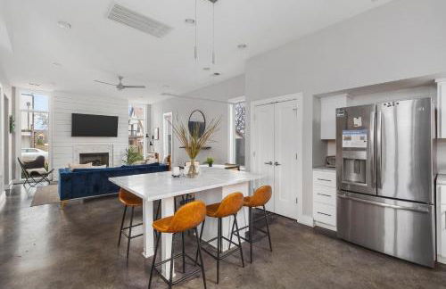 Modern Luxury Rooftop Deck, 3 mi to Downtown - Foto 11