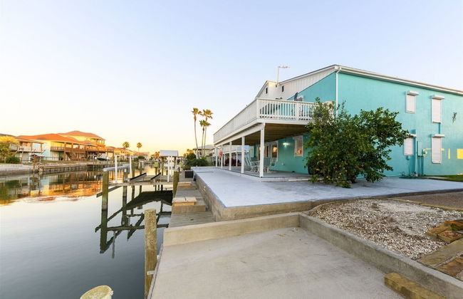 Dolphin Paradise - Photo 27