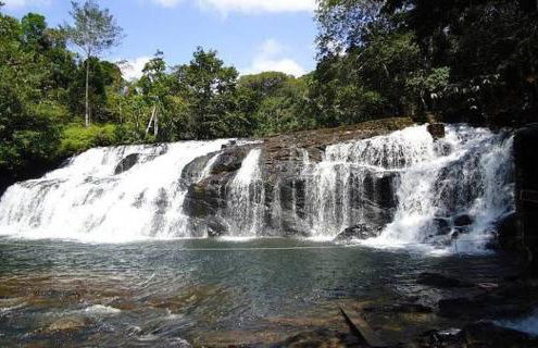 Casa Deixe-se Baleiar na vila de Serra Grande - Photo 14