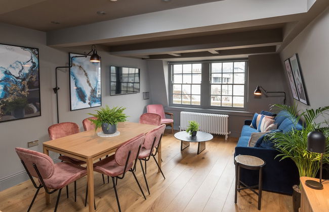 Hiding Space - Trim Street Apartments - Foto 74