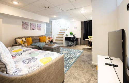 Charming Modern Farmhouse Retreat - Foto 46