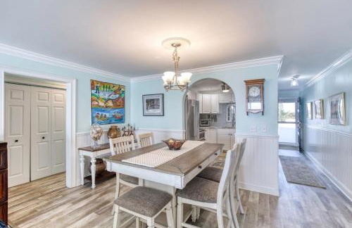 Oceanfront Elysium with a pool - Photo 10