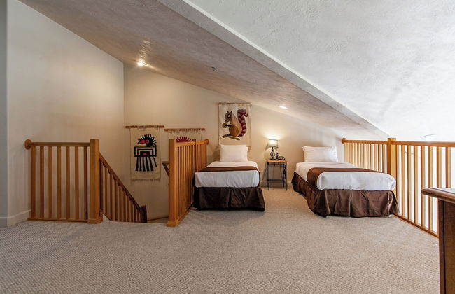 Crestview Condominiums by All Seasons Resort Lodging - Foto 18