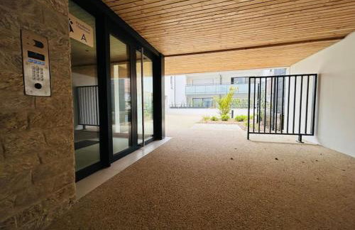 L'Hermine terrasse et parking, 500 plage - Foto 11