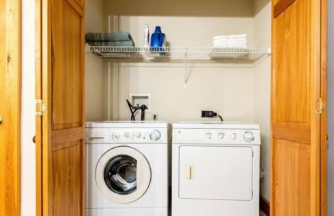 3 Mi to SR! Sleeps 25, Spacious, Hot Tub, Arcade! - Foto 51