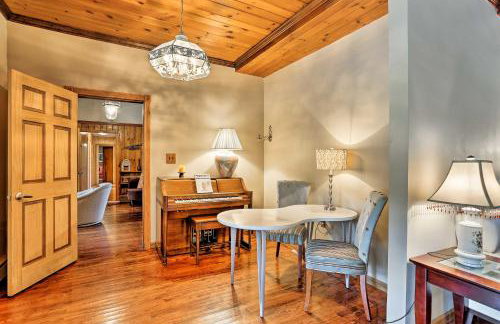 Wawayanda House on 62 Acres - Multiple Fireplaces! - Foto 13