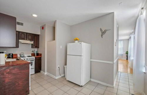 Cozy 1BR w Deck Near Rittenhouse - Foto 20