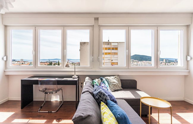 Comfortable apt With Great City and sea View - Photo 16