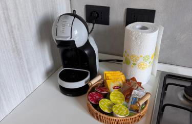 "Coccole nel borgo" 2min to outlet apartment with terrace - Foto 4