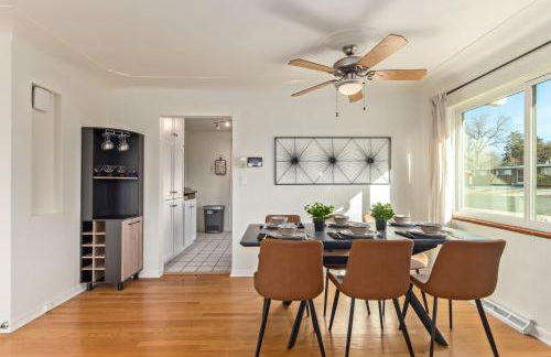 NEW! 1958 Chic Mid-Mod House - Foto 8