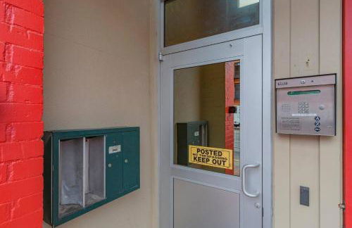 Spacious Penthouse ON the Broadway Strip - Foto 21