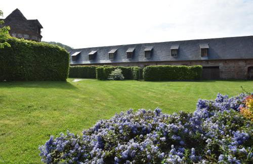 Spacious Cottage With Private Garden in Normandy - Foto 44