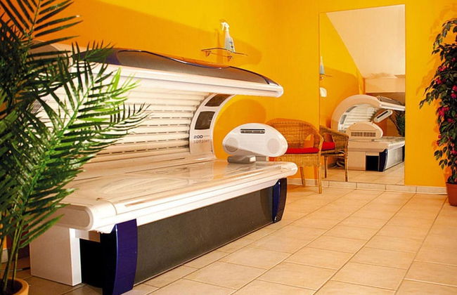 Hideaway With Spa Access - Photo 23