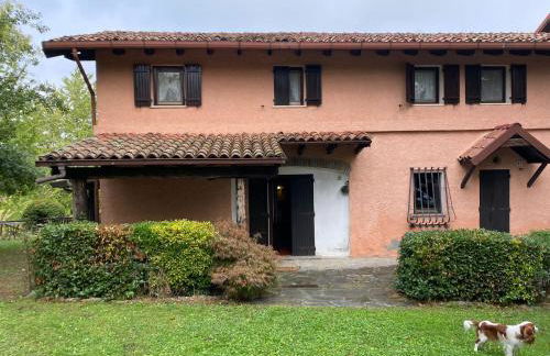 Casa intera tra le colline e le vigne del Dolcetto - Foto 1