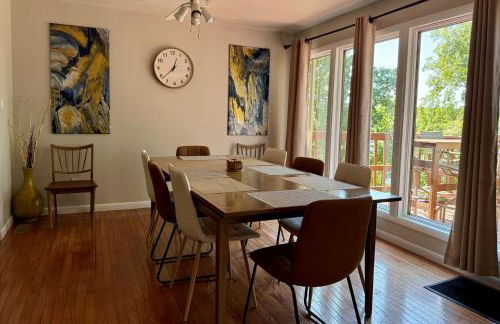 5BR Log Home w Hot Tub & Dock on Lake of Egypt - Photo 26