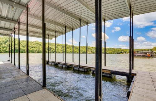 Lakefront Rocky Mount Main House with 3 Cabins! - Photo 26