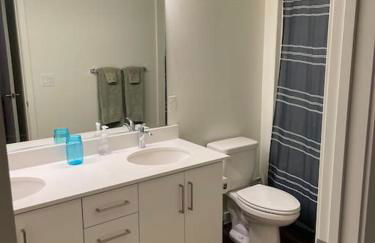 A Perfect Getaway in the Heart of the Action - Photo 27